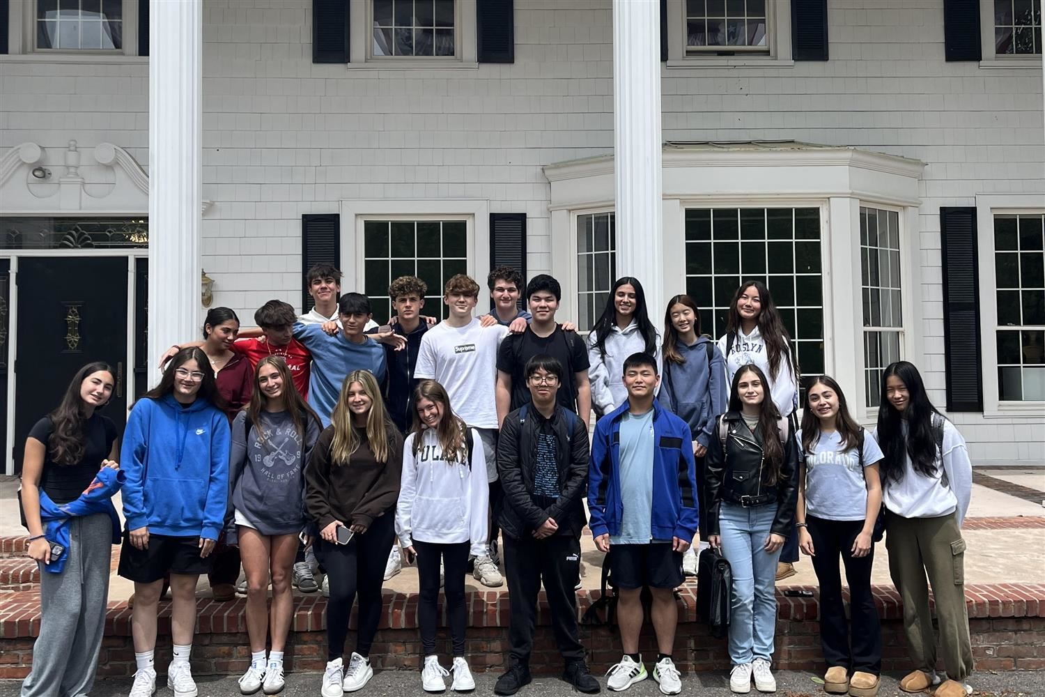  Students at the White House Experience